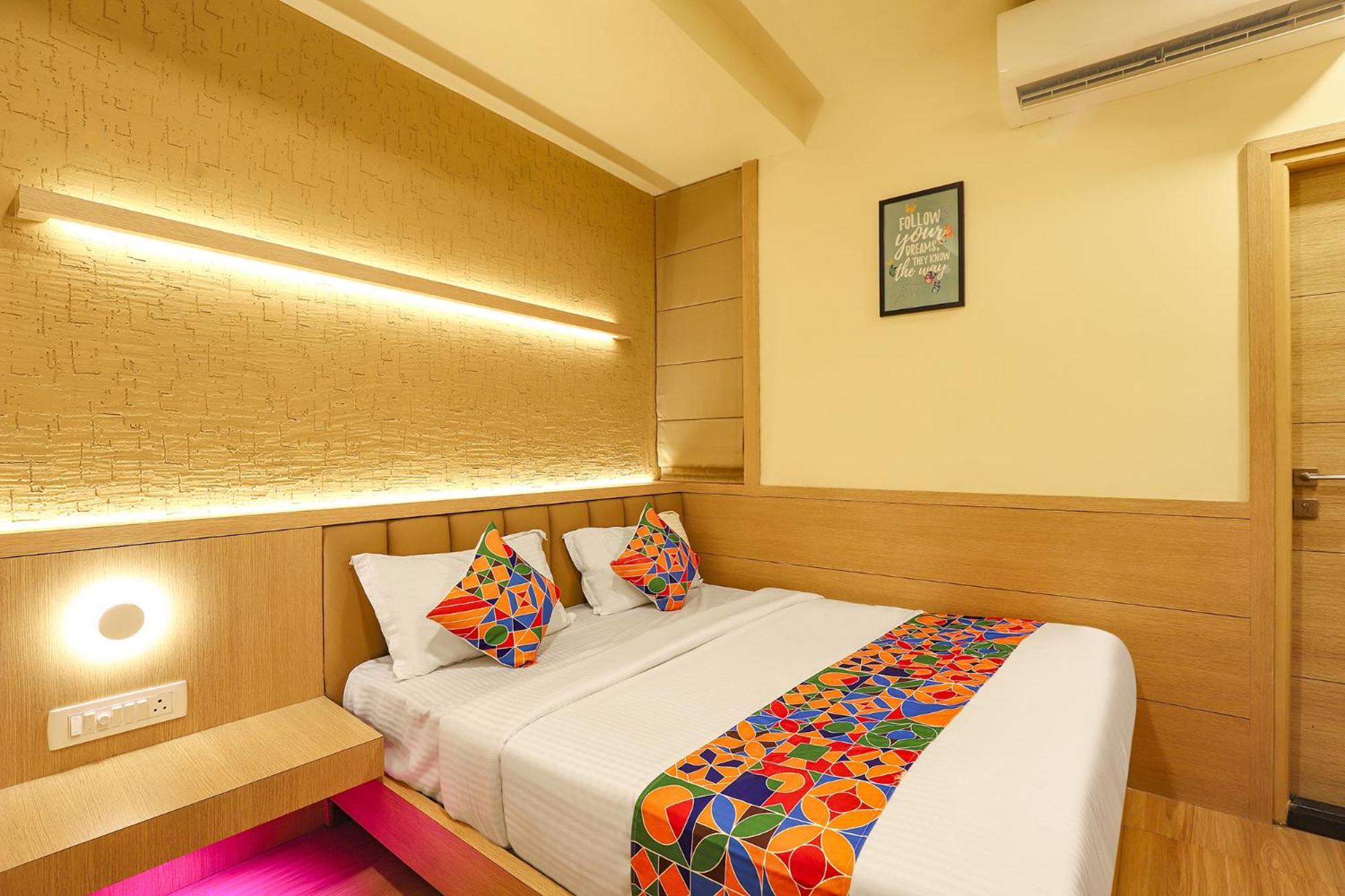 Fabhotel Nestlay Rooms High Court - Nr Parry'S Corner Chennai Dış mekan fotoğraf